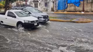 Onda Tropical 32 provocó fuertes lluvias, inundaciones y vientos en Campeche