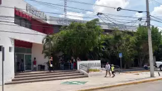 Un funcionario de la Seduc en Campeche fue denunciado por fraude con plazas falsas.