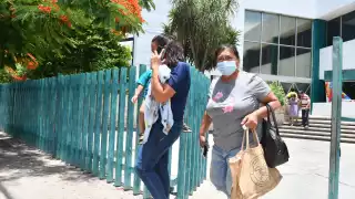 Uso de cubrebocas no es obligatorio en los nosocomios, asegura la Secretaria de Salud del Estado