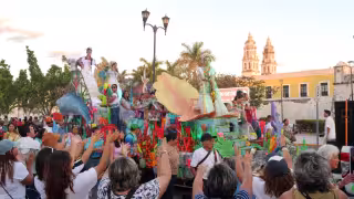 El Carnaval de Campeche es uno de los más antiguos de América, con más de 444 años de historia.