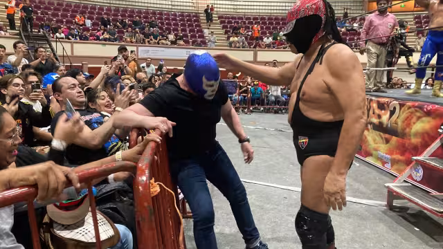 “Que a Blue Demon junior no se le olvide que antes que el, estoy yo en los cuadriláteros”: declaró Fuerza Guerrera durante Pesos Pesados de Dakota