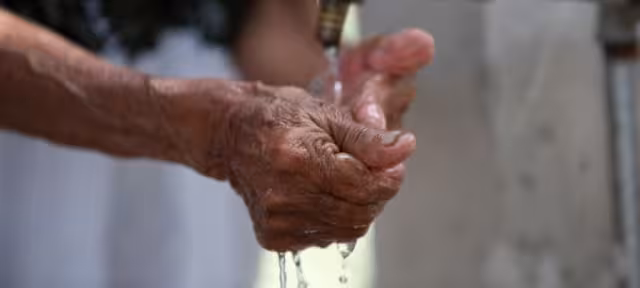 Pobladores denuncian que el Ayuntamiento de Cansahcab no está potabilizando el agua