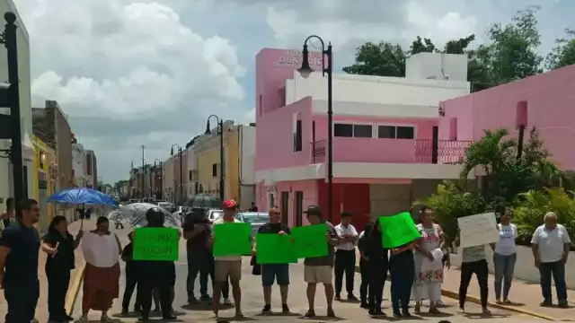Los comerciantes cuestionaron la presunta acción del Alcalde de Valladolid