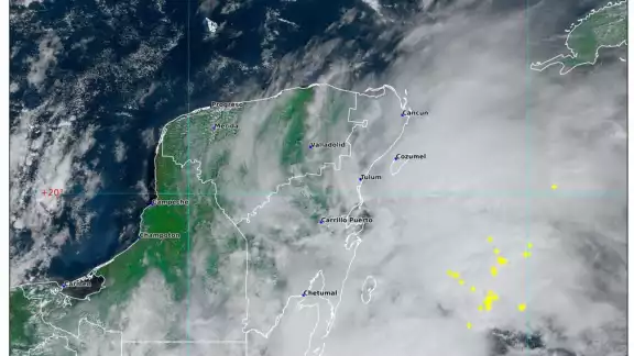 Las autoridades recomiendan tomar precauciones y estar atentos a los avisos meteorológicos Las autoridades recomiendan tomar precauciones y estar atentos a los avisos meteorológicos