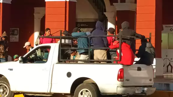 Jóvenes tienen pocas opciones para obtener ingresos que les permitan cubrir más allá de lo básico Jóvenes tienen pocas opciones para obtener ingresos que les permitan cubrir más allá de lo básico