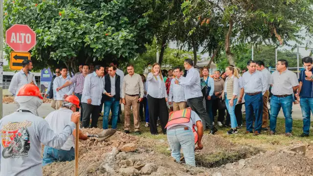 Cecilia Patrón Laviada asistió a la supervisión de la Central de Abastos