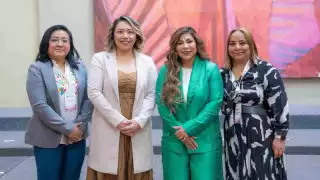 Titulares del DIF Yucatán y la Prodennay participaron en la conferencia