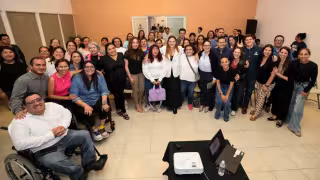 Cecilia Patrón presenta el anteproyecto del Centro Municipal de Autismo en Mérida