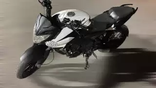 Detienen a dos hombres en Cancún, uno tras haber hurtado 