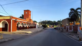 Una manta con mensajes de amenaza fue localizada durante la madrugada en Bolonchén de Rejón.