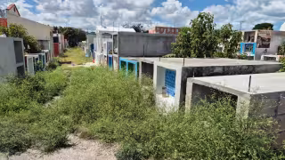 Denuncian abandono y falta de mantenimiento en camposanto de Champotón