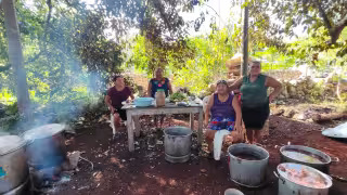 Gremio de Agricultores realiza la recordación en honor a Santa Inés con la preparación de bebida ancestral