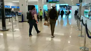 Hay regular afluencia de pasajeros en el aeropuerto de Mérida