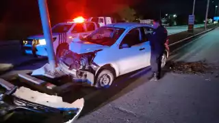 Exceso de velocidad, posible causa de accidente en malecón de Champotón
