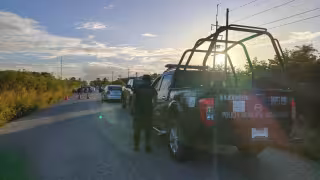 Pobladores de Tizimín bloquean vía hacia Colonia Yucatán por falta de mantenimiento