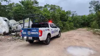 Elementos policiacos acudieron al lugar de los hechos.