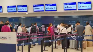 Las operaciones en el aeropuerto de Mérida continuarán este miércoles