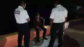 Por fortuna el hombre logró salir de la caleta