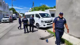 Aparatoso choque en ciudad del Carmen deja cuantiosos daños materiales   