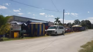 Vecinos hallan sin vida a mototaxista en Calakmul