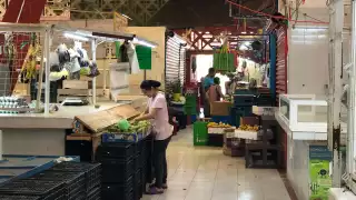 Varios productos de la canasta básica registraron un aumento significativo.