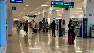 Se mantiene la buena afluencia de pasajeros este domingo