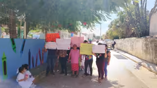 16 niños se quedan sin maestra al iniciar clases en kínder de Tenabo