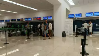La afluencia de pasajeros en el aeropuerto de Mérida se mantiene con normalidad