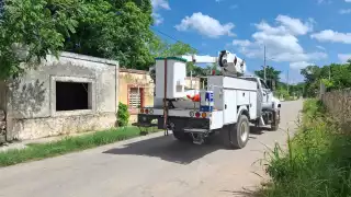Colonias de Calkiní y Pomuch protestan por fallas eléctricas y daños económicos
