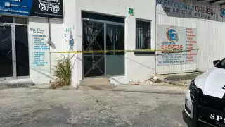 Robo en tienda de refacciones de la avenida Patricio Trueba