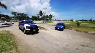 Policía asegura auto tras evento en concha acústica por posible abandono