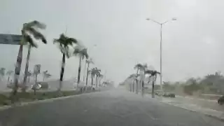Alertan por lluvias y vientos fuertes en Campeche por Onda Tropical 27 y 28