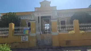 El kínder Juan Francisco Molina se quedó sin agua tras el robo de tuberías de cobre.