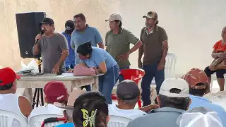 La autoridad rindió su informe de labores, pero las cuentas no agradaron a la Asamblea.