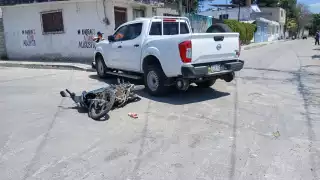 La incidentada de 22 años viajaba con preferencia de paso al momento de su impacto.