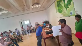 El actual comisario presentó las cuentas ante los asambleístas.