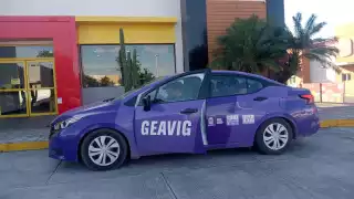 Por poco termina con heridas de gravedad tras romper una puerta de vidrio en Chetumal