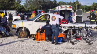 Un simulacro de accidente movilizó a los cuerpos de emergencia en Playa Norte.