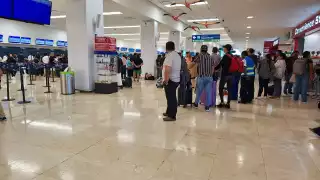 Hay al menos ocho vuelos con retrasos en el aeropuerto de Mérida