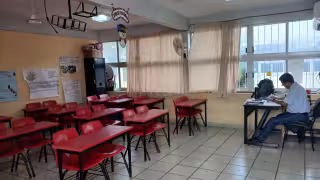 Fuertes lluvias provocan ausentismo escolar en Hopelchén y Los Chenes.