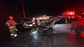 Fuerte accidente en carretera federal 307 de la Riviera Maya deja como saldo  dos personas lesionadas