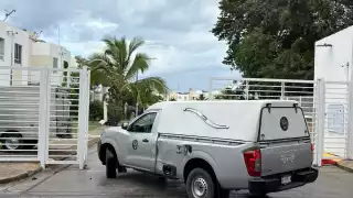 Autoridades procedieron al levantamiento del cuerpo para ser trasladado a las instalaciones de la Semefo