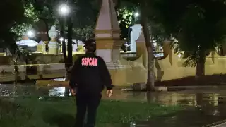 El agresor fue asegurado en la Av. Circuito Baluartes.