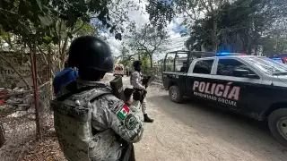 Los hombres armados huyeron con rumbo desconocido