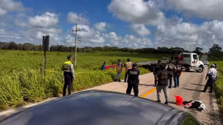 Fatal viaje familiar: niño de 5 años pierde la vida tras volcadura en carretera de Yucatán