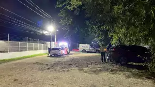 Realizan cateo en la avenida Leona Vicario en investigación de tres homicidios
