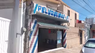 Ladrones saquearon una peluquería en el barrio de San Román.