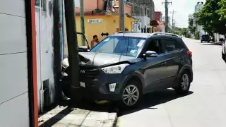 Impactante accidente en la colonia Obrera sin personas lesionadas