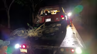 Un joven de 17 años resultó gravemente herido tras sufrir un accidente en la carretera estatal a Pustunich.