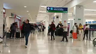 Los vuelos en el aeropuerto de Mérida permanecen con gran afluencia de pasajeros